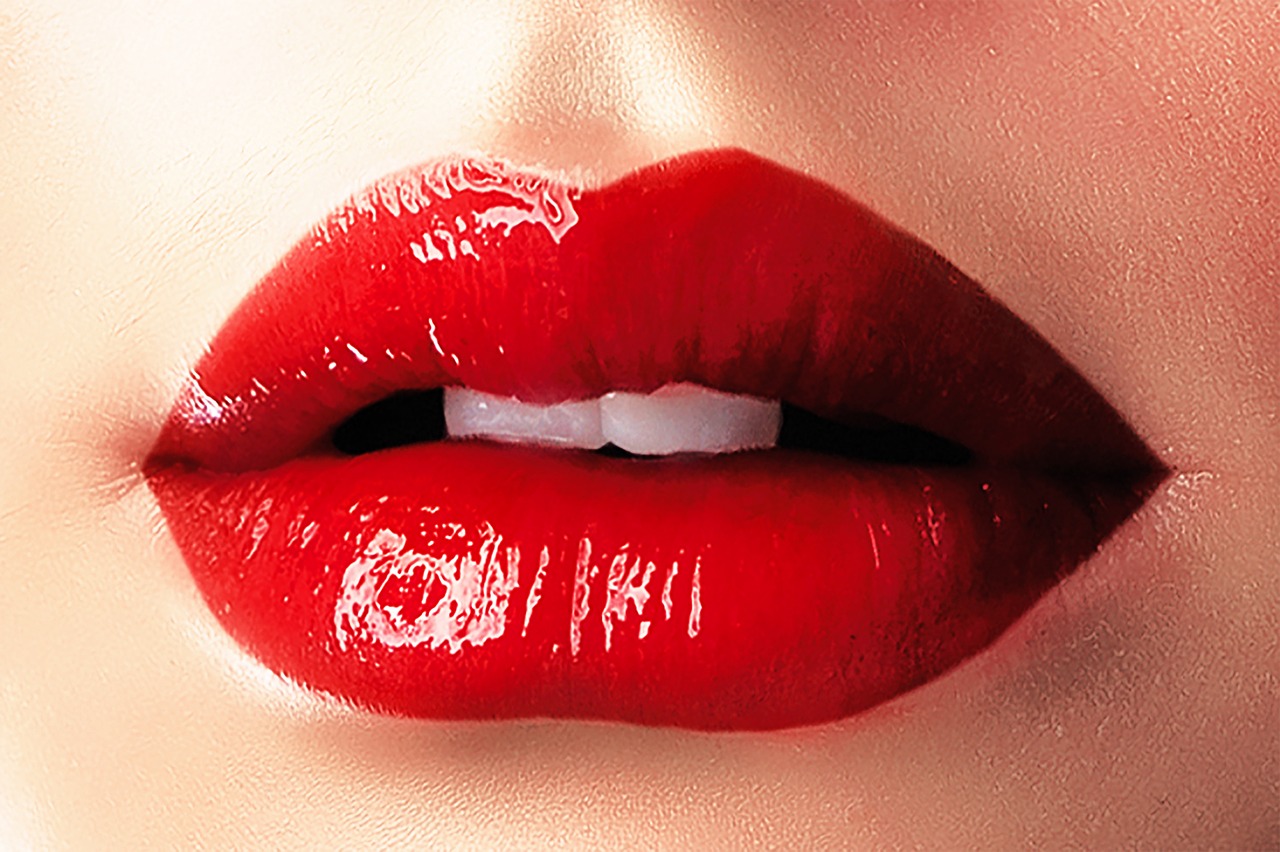 Volle Lippen mit Lip Plumper im Test Foto Pixabay